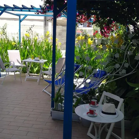 דירה House Of Flowers *