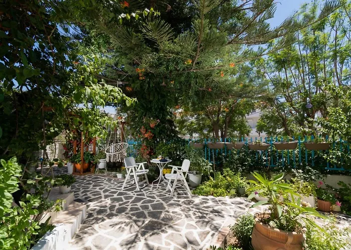 House Of Flowers * Rhodes City